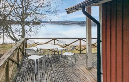 Stunning Home In Ludvika With Lake View